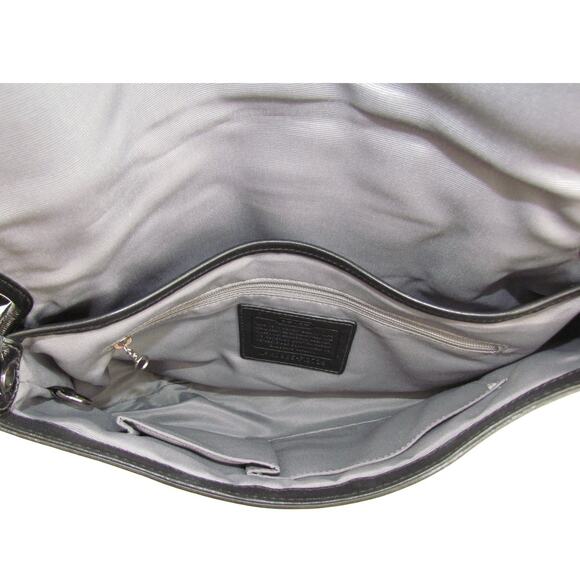 Authentic Coach Vintage Black Signature Flap Bag - Picture 6 of 10